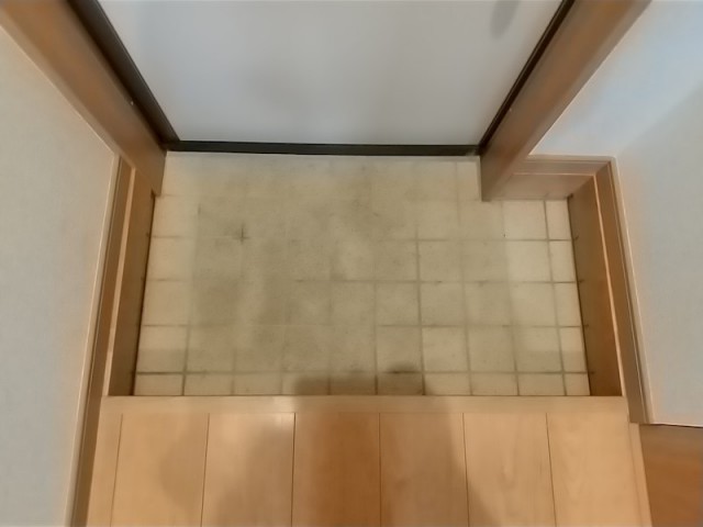 (玄関)