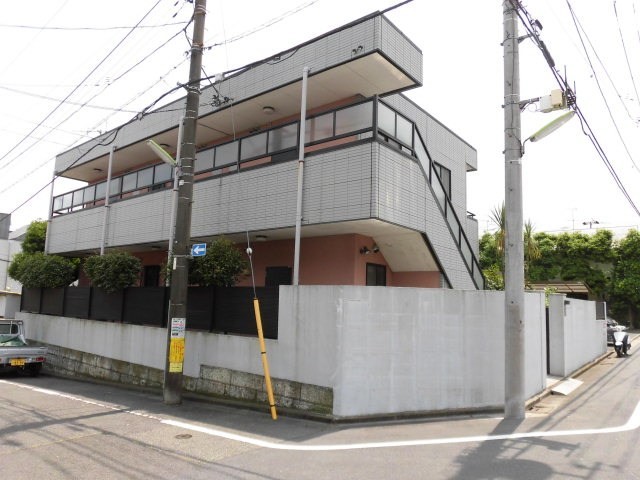 世田谷区下馬5丁目 【賃貸居住】マンション