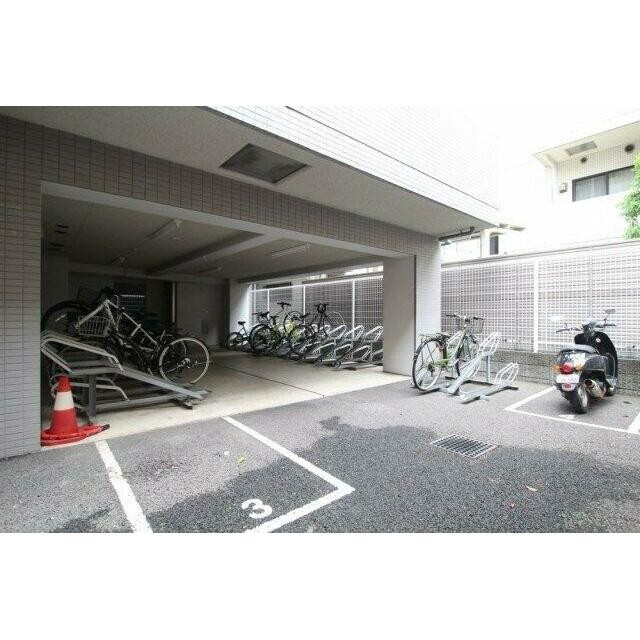 駐輪場