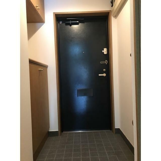 (玄関)