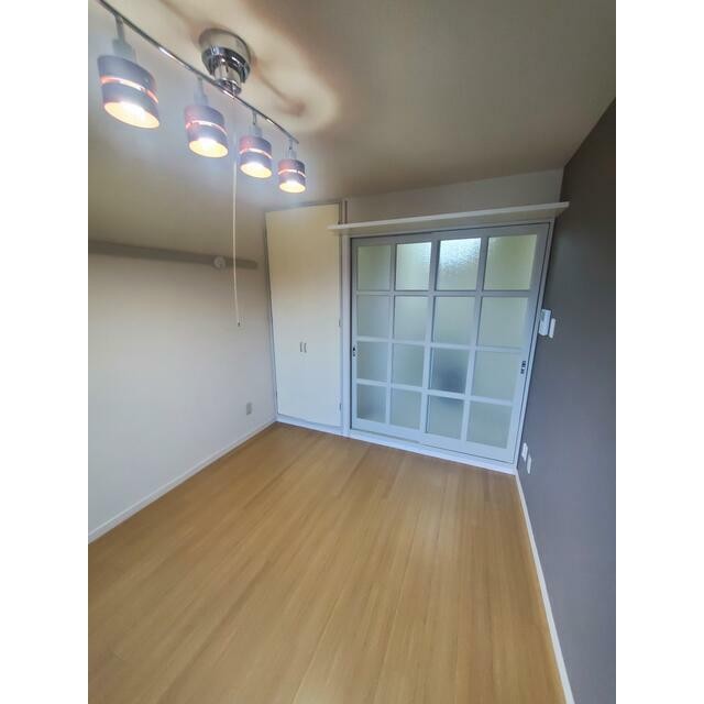 (居間)