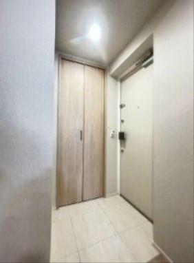 (玄関)