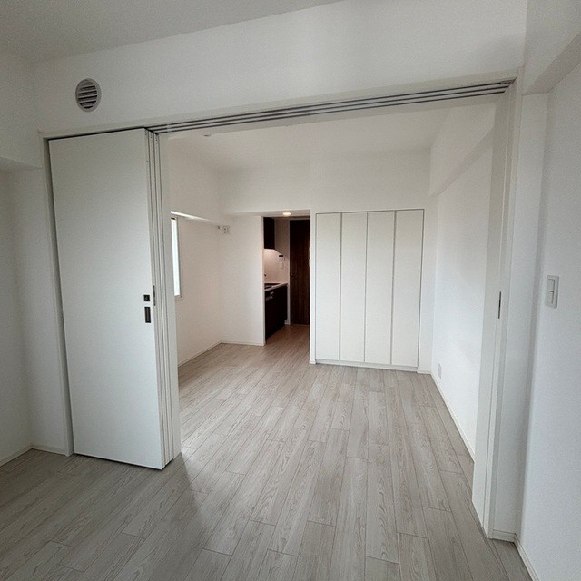 ※写真は同タイプ住戸です。(居間)