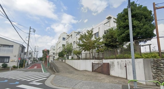 世田谷区立玉川小学校（等々力）（548m）(周辺)