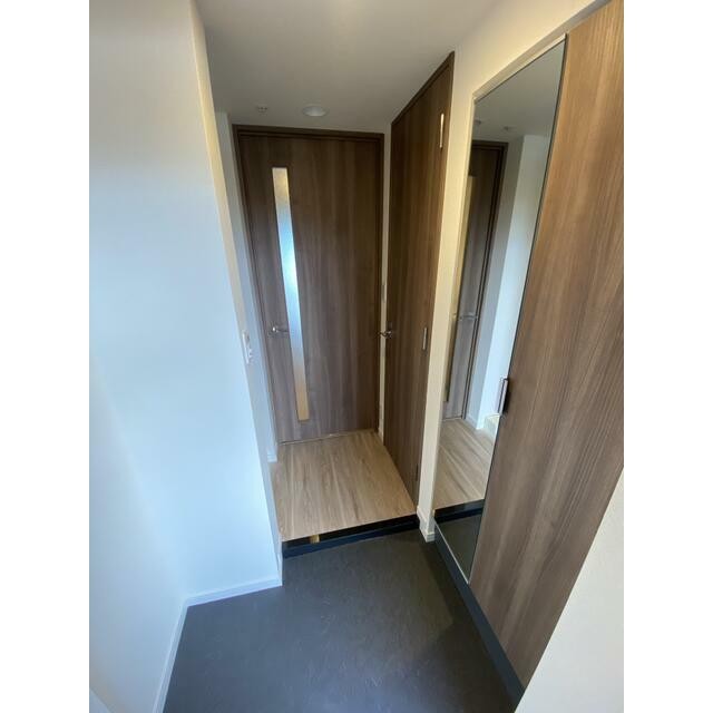 (玄関)