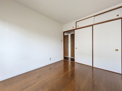 (居間)