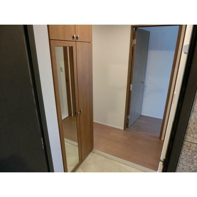 (玄関)