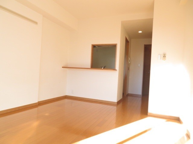 (居間)