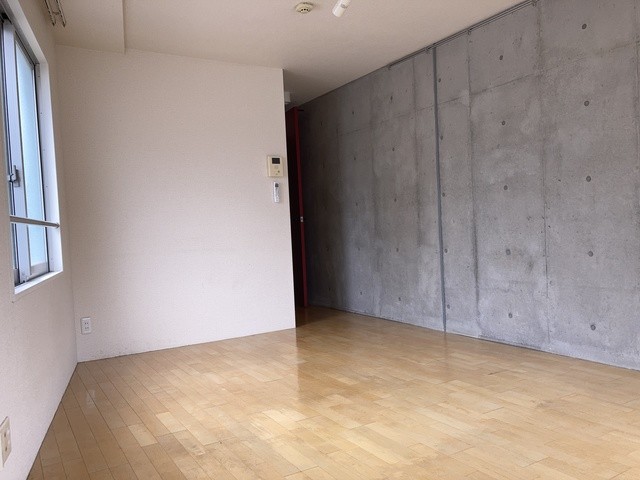 (居間)