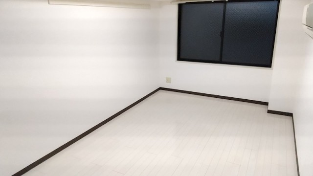 (居間)