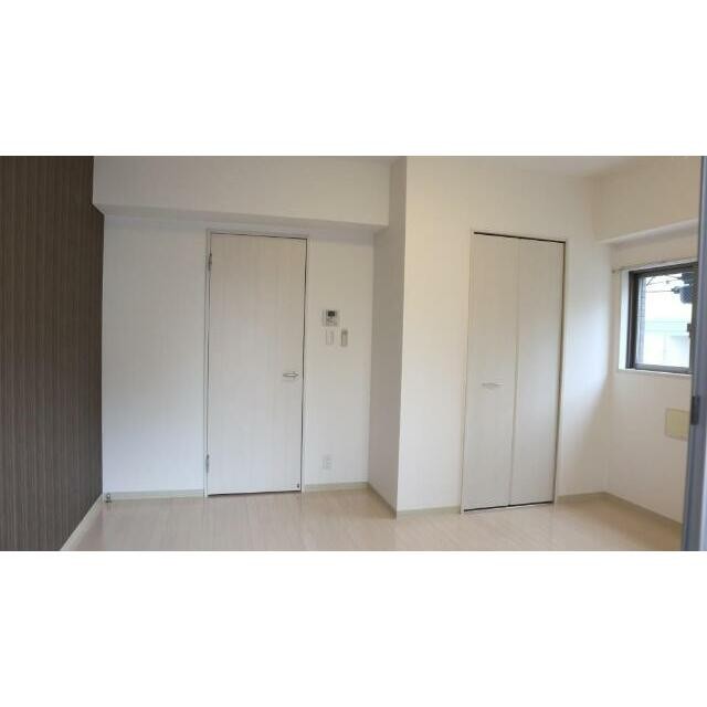 (居間)