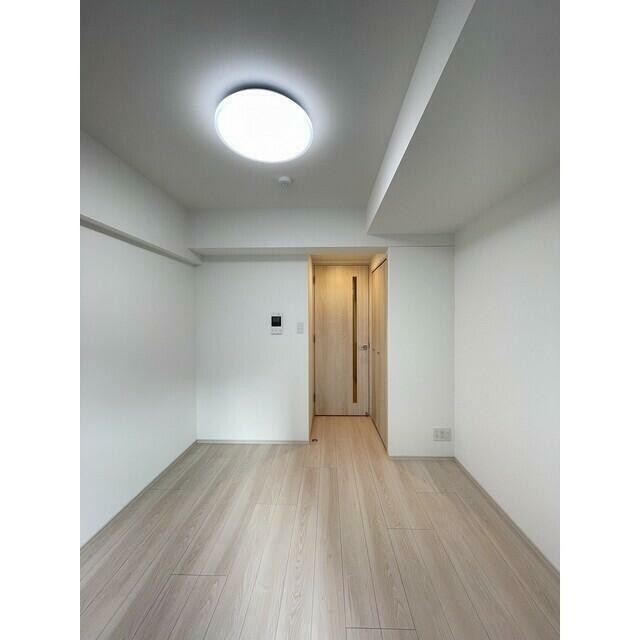 (居間)