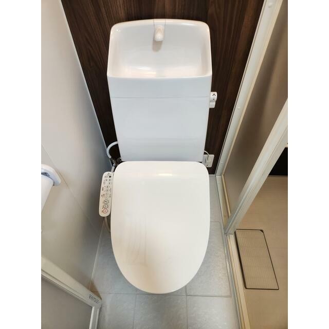 温水洗浄便座付き(内装)