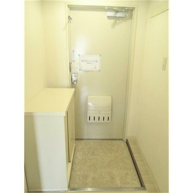 （2305）(玄関)