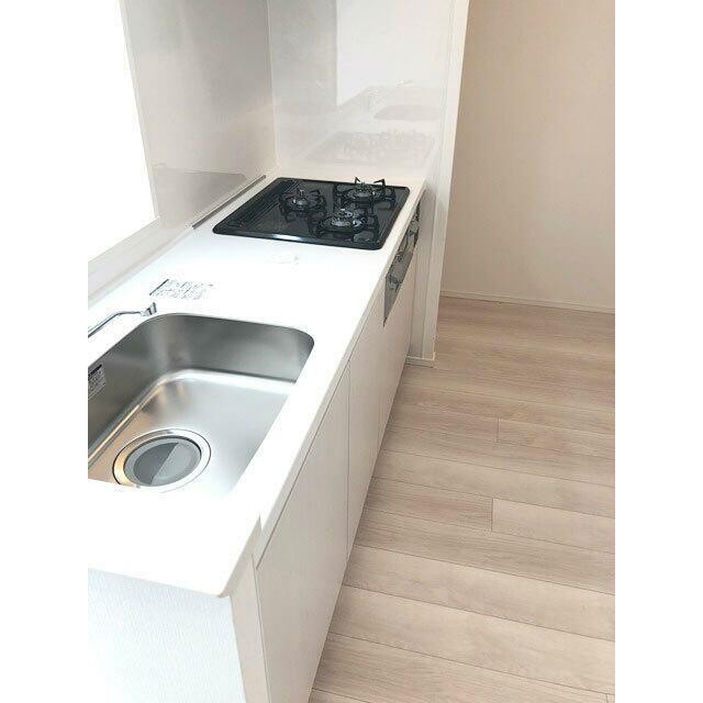 ※写真は同タイプ住戸です。(キッチン)