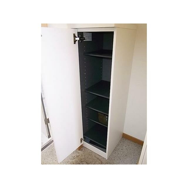 (玄関)