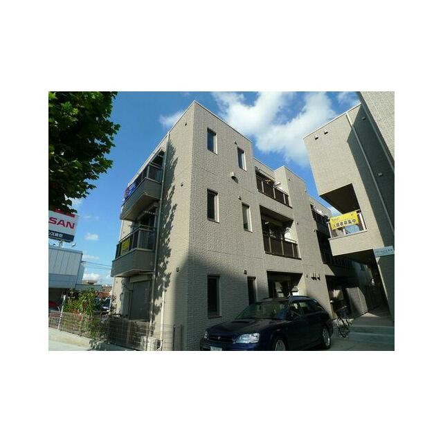 ◇重量鉄骨造の3階建て◇