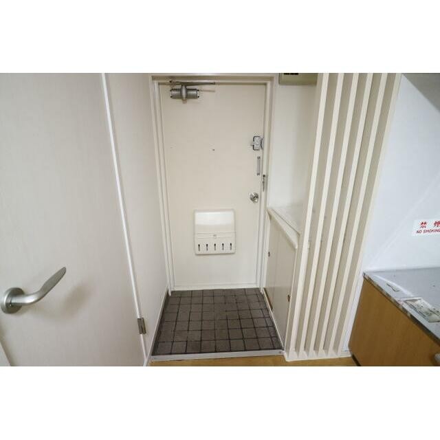 (玄関)