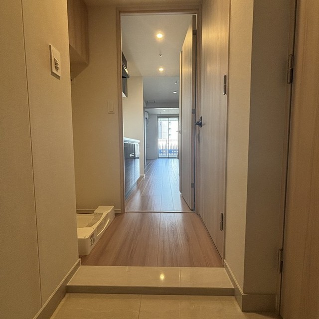 ※写真は同タイプ住戸です。(玄関)