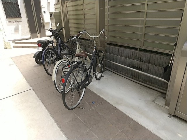 (居間)