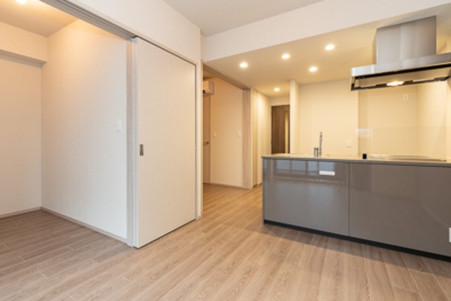 ※写真は同タイプ住戸です。(居間)