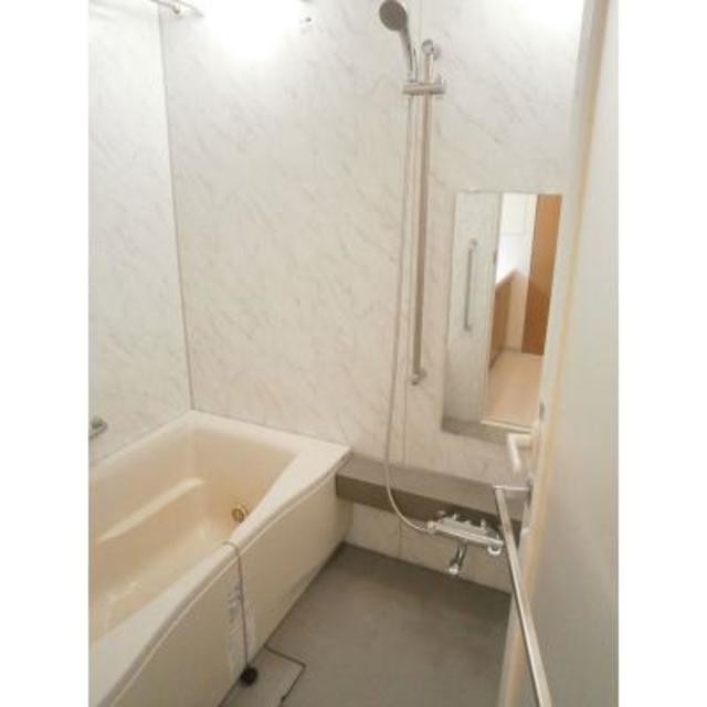 ※写真は同タイプ住戸です。(風呂)