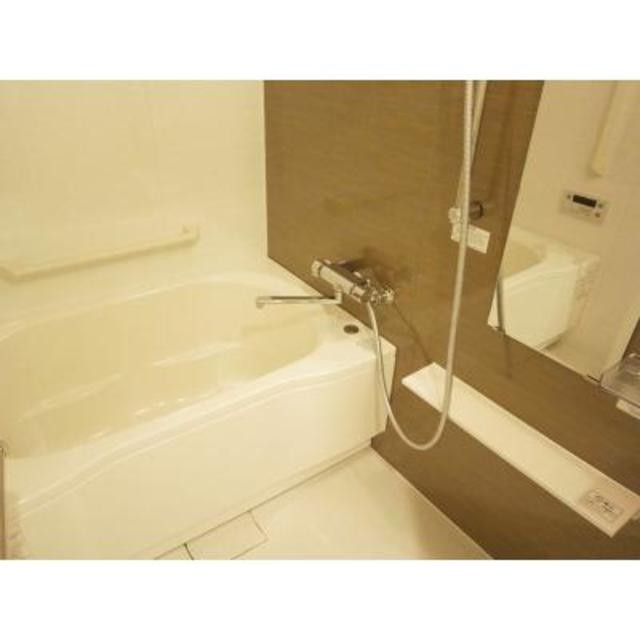 ※写真は同タイプ住戸です。(風呂)