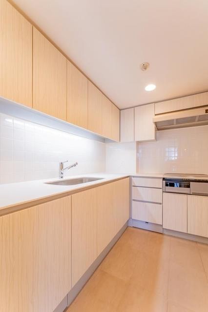 ※写真は同タイプ住戸です。(キッチン)