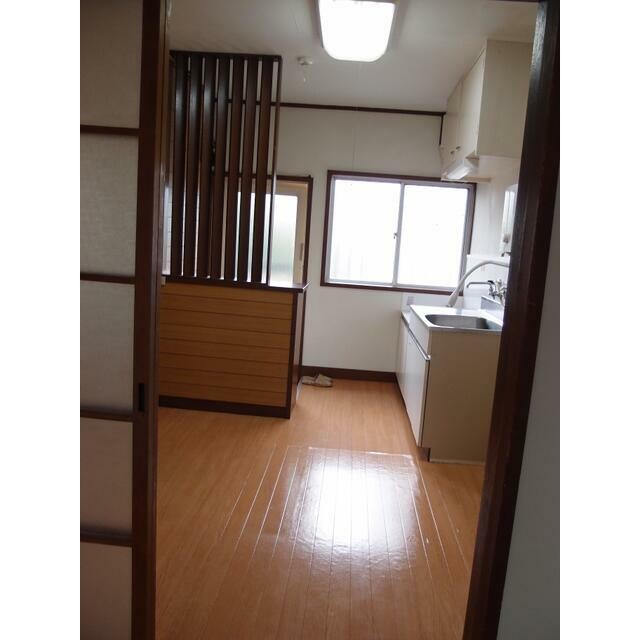 (居間)