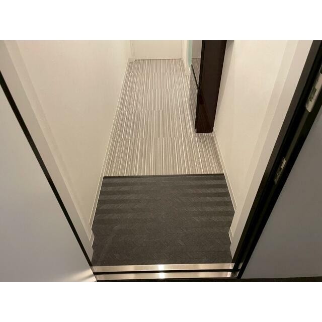 (玄関)
