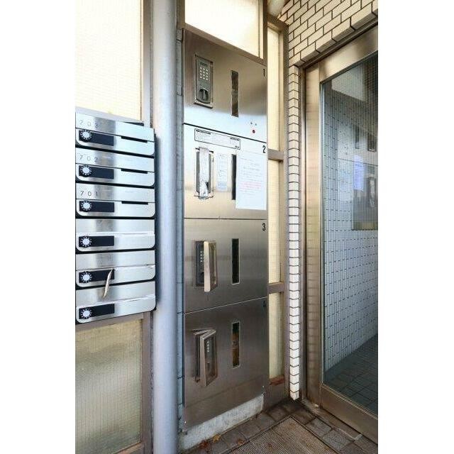 宅配ボックス