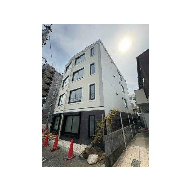 世田谷区下馬1丁目 【賃貸居住】マンション