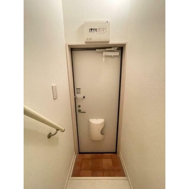 (玄関)