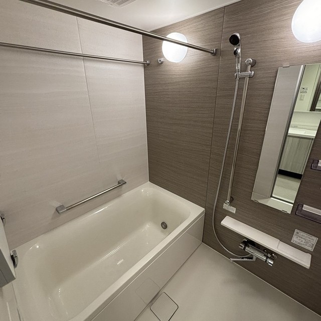 ※写真は同タイプ住戸です。(風呂)