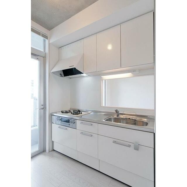 ※写真は同タイプ住戸です。(キッチン)