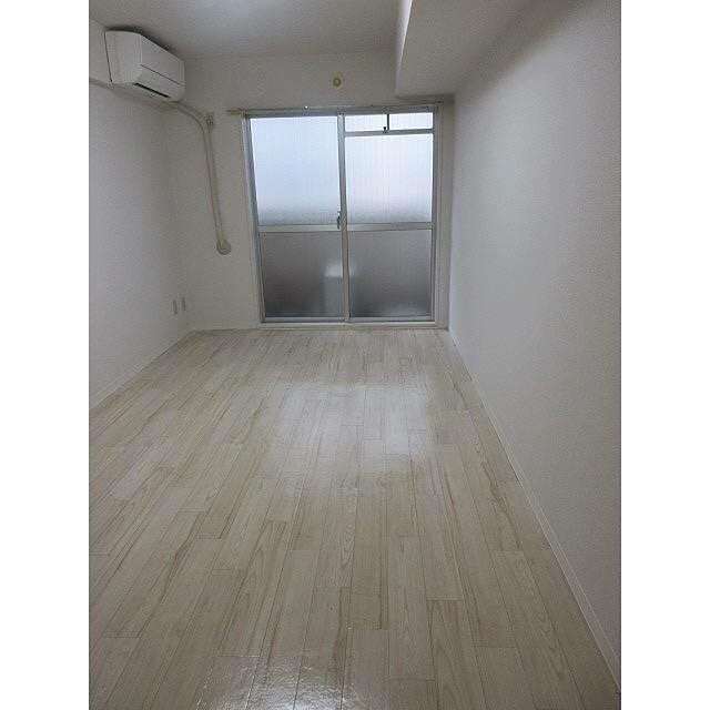 ※同仕様写真含む(居間)