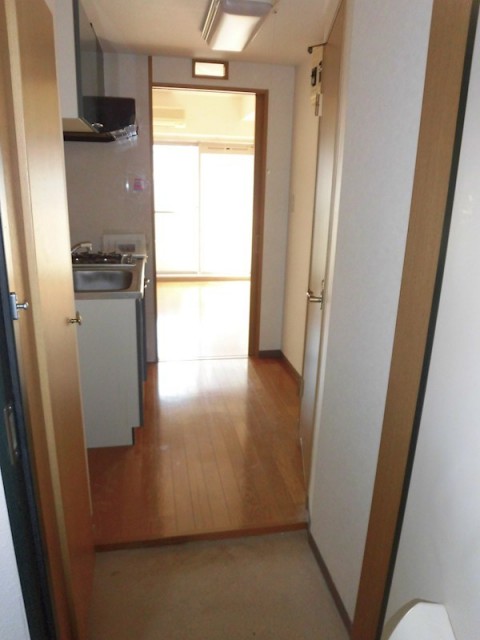 (玄関)