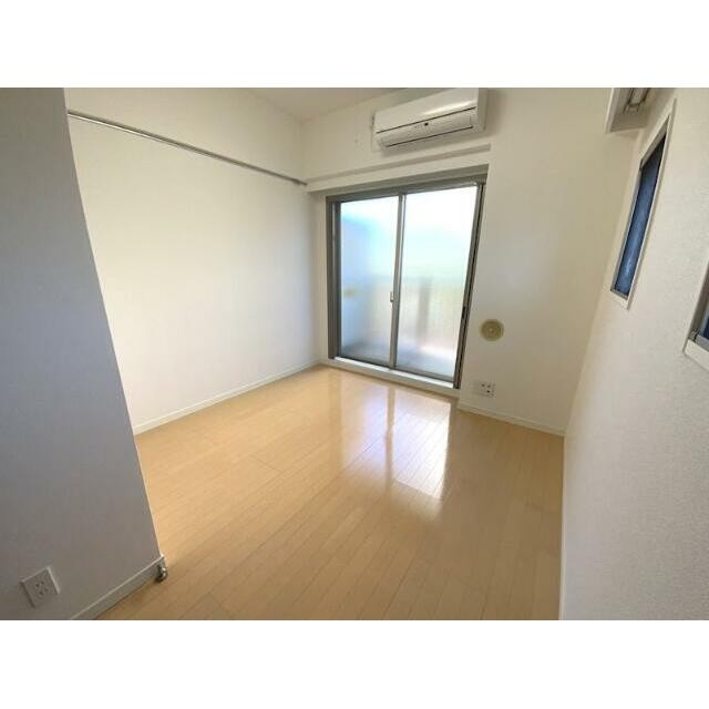 (居間)