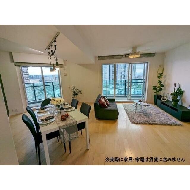 (居間)