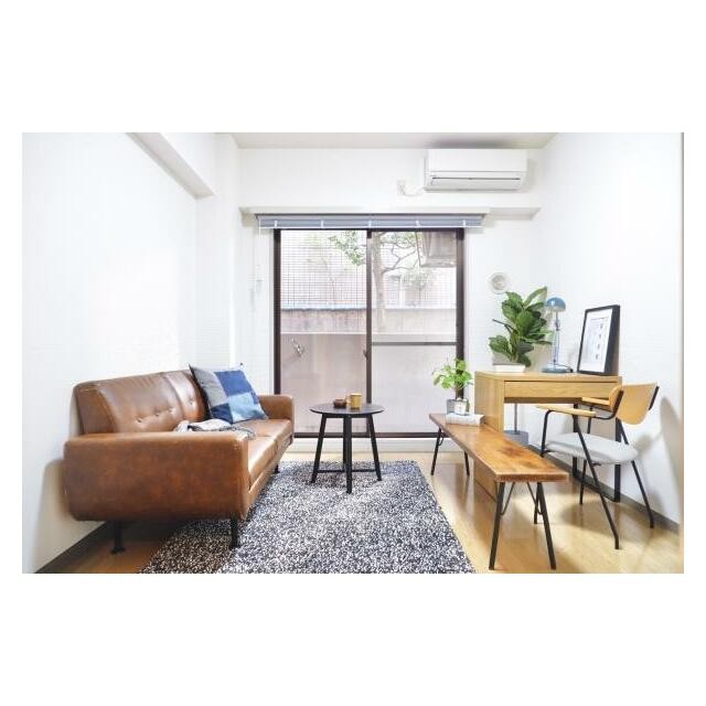 (居間)
