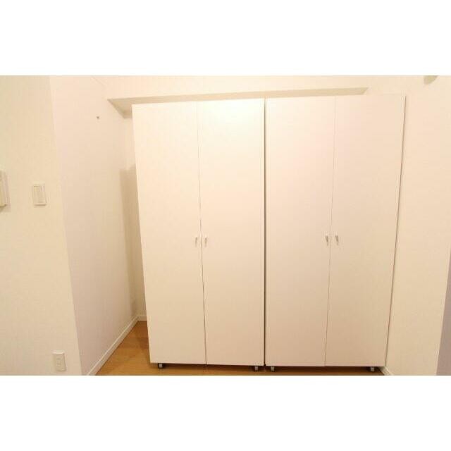 洋室可動式収納※参考写真(内装)