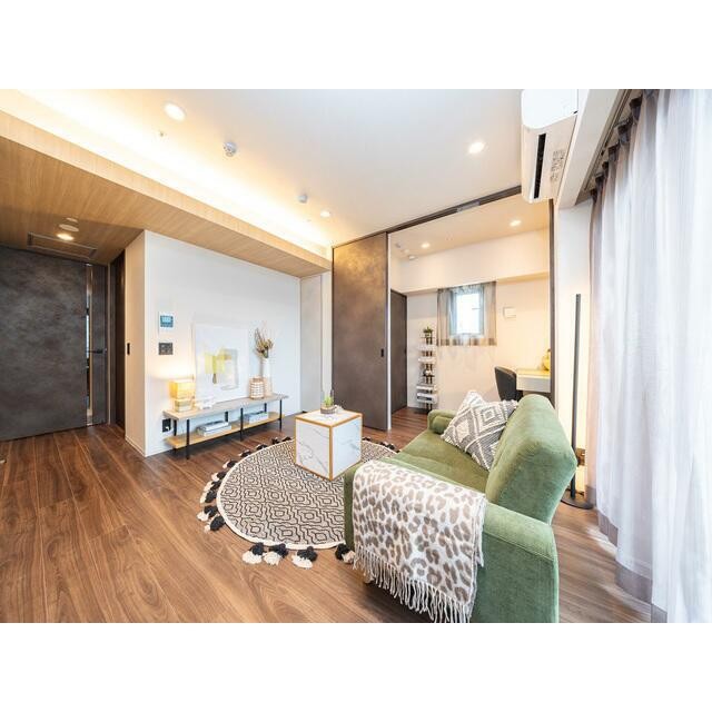 家具・家電の備え付けはありません(居間)