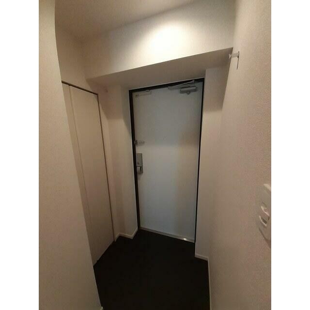 (玄関)