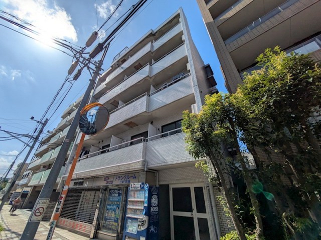 世田谷区三軒茶屋2丁目 【賃貸居住】マンション