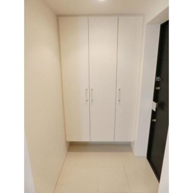 ※写真は同タイプ住戸です。(玄関)