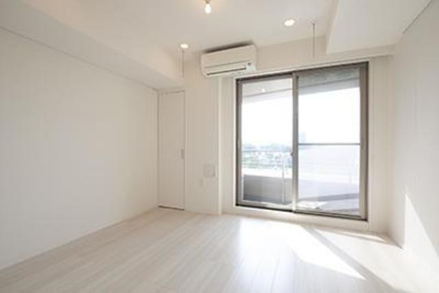 ※写真は同タイプ住戸です。(居間)