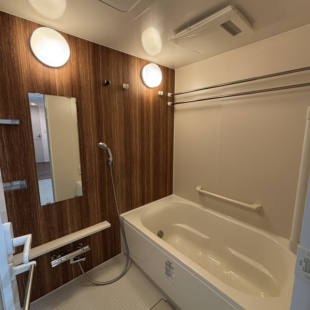 ※写真は同タイプ住戸です。(風呂)