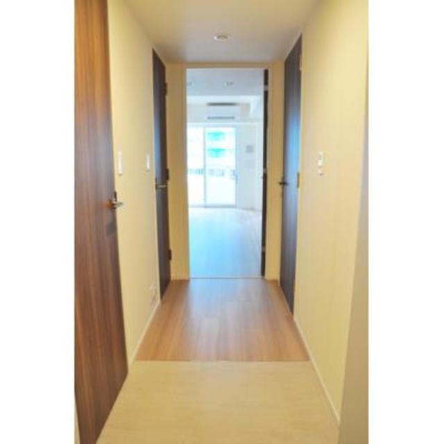 ※写真は同タイプ住戸です。(玄関)