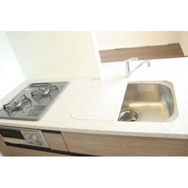 ※写真は同タイプ住戸です。(キッチン)