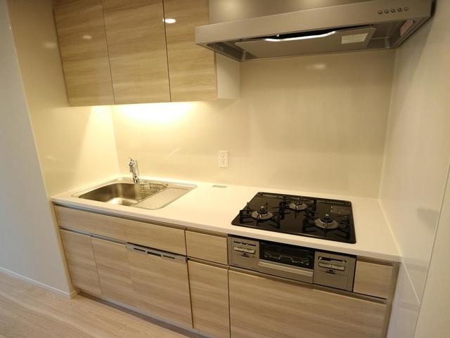 ※写真は同タイプ住戸です。(キッチン)